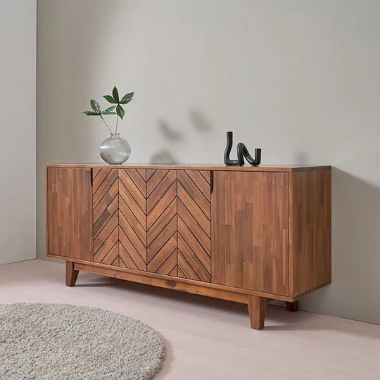 Regal Oak Sideboard v02