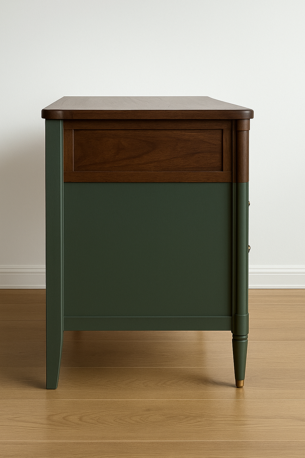 Classic Contrast Dresser