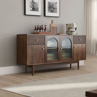 Scandi Wood Chest v01
