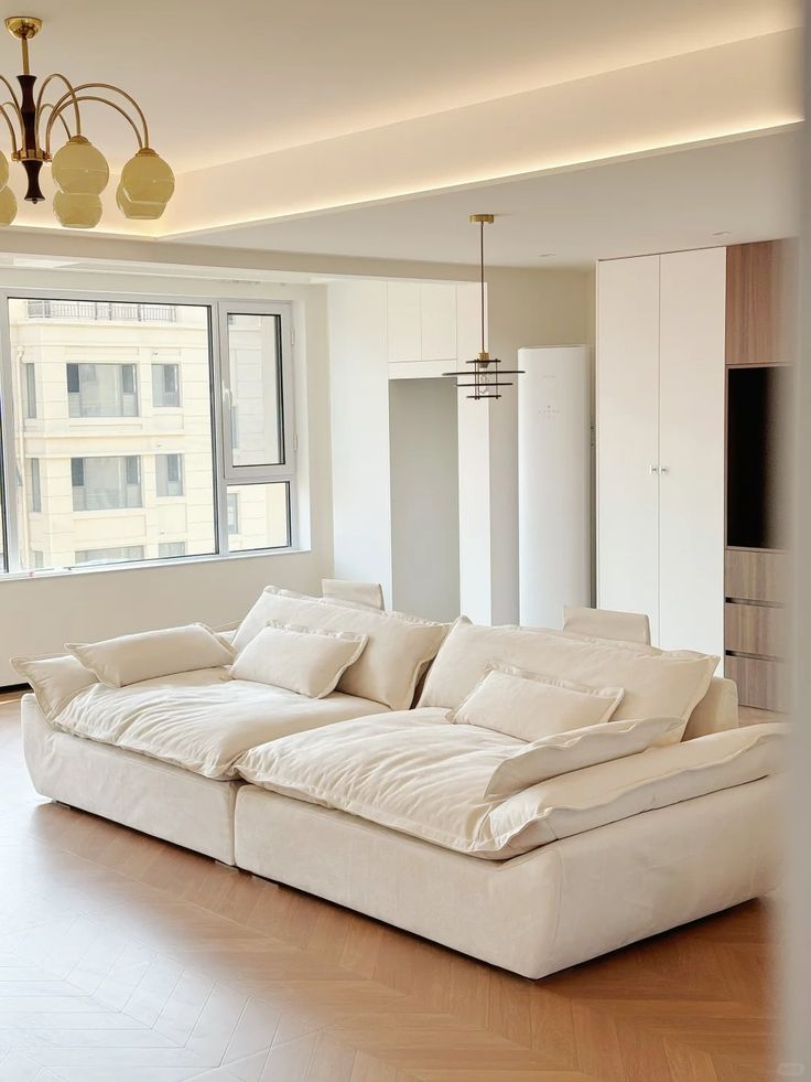 Das Elysian Cloud Sofa